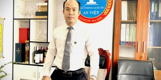 Tội hành nghề mê tín dị đoan