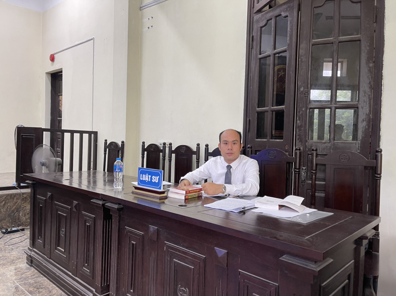 Tội gây thương tích hoặc gây tổn hại cho sức khỏe của người khác trong khi thi hành công vụ Điều 137 BLHS Tội gây thương tích hoặc gây tổn hại cho sức khỏe của người khác trong khi thi hành công vụ Điều 137 BLHS