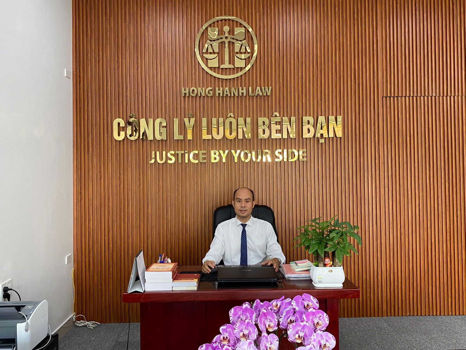 Hàng xóm lấn chiếm ranh giới thửa đất phải làm gì?